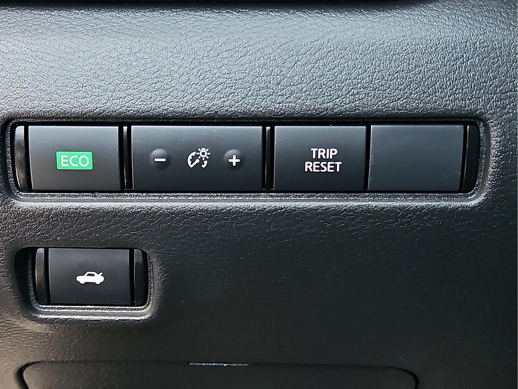 Nissan Sentra photo 19