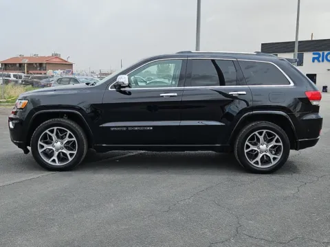 More photos of 2019 Jeep Grand Cherokee Overland at RightDrive - 6930 Alameda, TX