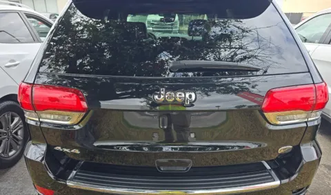More photos of 2019 Jeep Grand Cherokee Overland at RightDrive - 6930 Alameda, TX