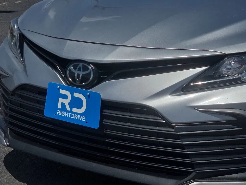 Toyota Camry photo 7