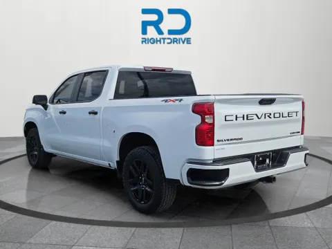 More photos of 2022 Chevrolet Silverado 1500 Custom at RightDrive - 6930 Alameda, TX