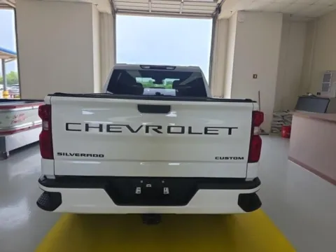 More photos of 2022 Chevrolet Silverado 1500 Custom at RightDrive - 6930 Alameda, TX