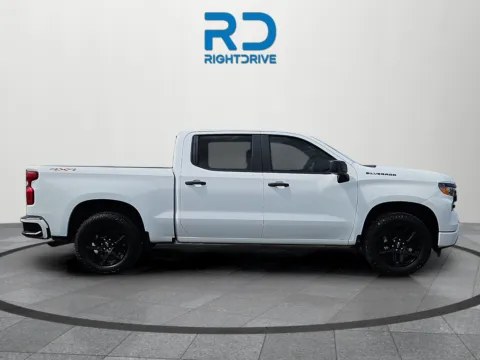 Photos of 2022 Chevrolet Silverado 1500 Custom for sale in El Paso, TX at RightDrive - 6930 Alameda