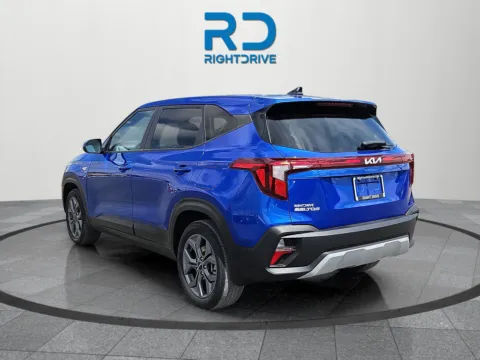 More photos of 2024 Kia Seltos LX at RightDrive - 6930 Alameda, TX