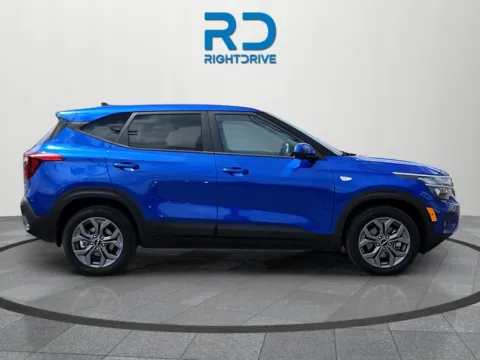 Photos of 2024 Kia Seltos LX for sale in El Paso, TX at RightDrive - 6930 Alameda