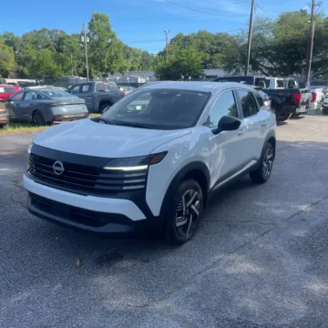 Photos of 2026 Nissan Kicks SV for sale in El Paso, TX at RightDrive - 6930 Alameda
