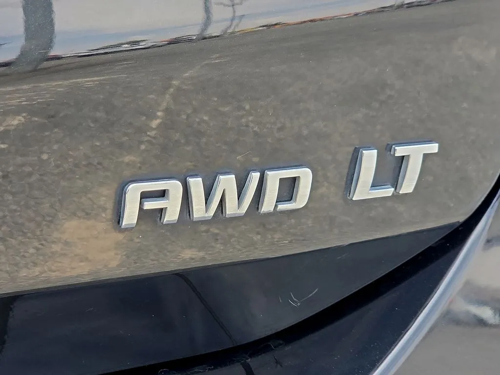 Chevrolet Equinox photo 12