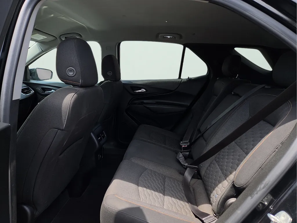 Chevrolet Equinox photo 14