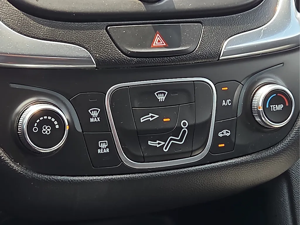 Chevrolet Equinox photo 21