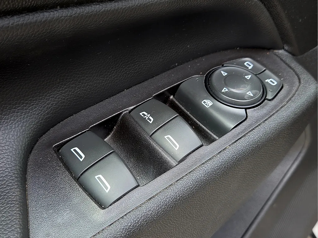 Chevrolet Equinox photo 17