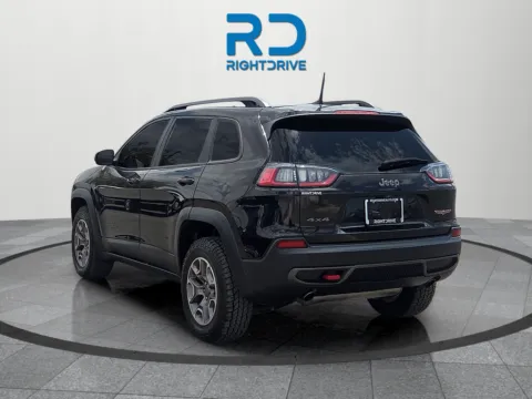 More photos of 2020 Jeep Cherokee Trailhawk at RightDrive - 6930 Alameda, TX