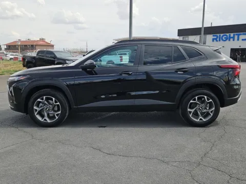 More photos of 2025 Chevrolet Trax LT at RightDrive - 6930 Alameda, TX