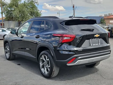 More photos of 2025 Chevrolet Trax LT at RightDrive - 6930 Alameda, TX