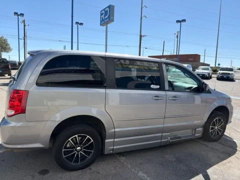 More photos of 2016 Dodge Grand Caravan SXT at RightDrive - 6930 Alameda, TX
