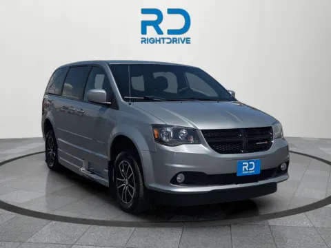 Silver 2016 Dodge Grand Caravan SXT for sale in El Paso, TX