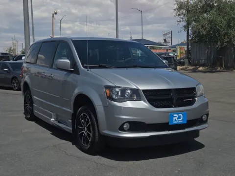Silver 2016 Dodge Grand Caravan SXT for sale in El Paso, TX