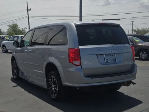 More photos of 2016 Dodge Grand Caravan SXT at RightDrive - 6930 Alameda, TX