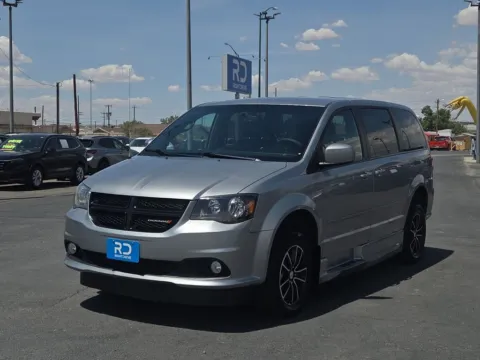 More photos of 2016 Dodge Grand Caravan SXT at RightDrive - 6930 Alameda, TX