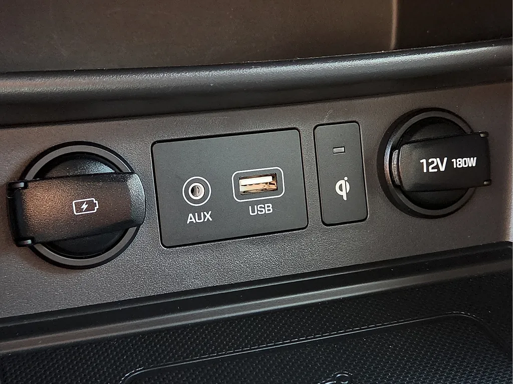 Hyundai Kona photo 20