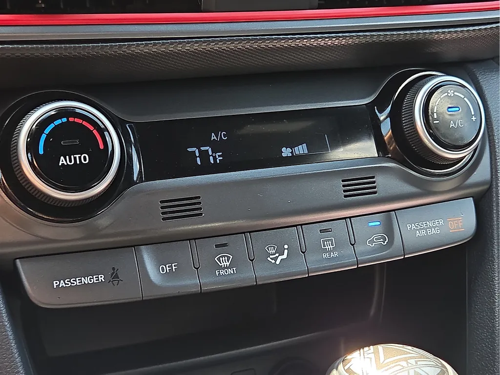 Hyundai Kona photo 21