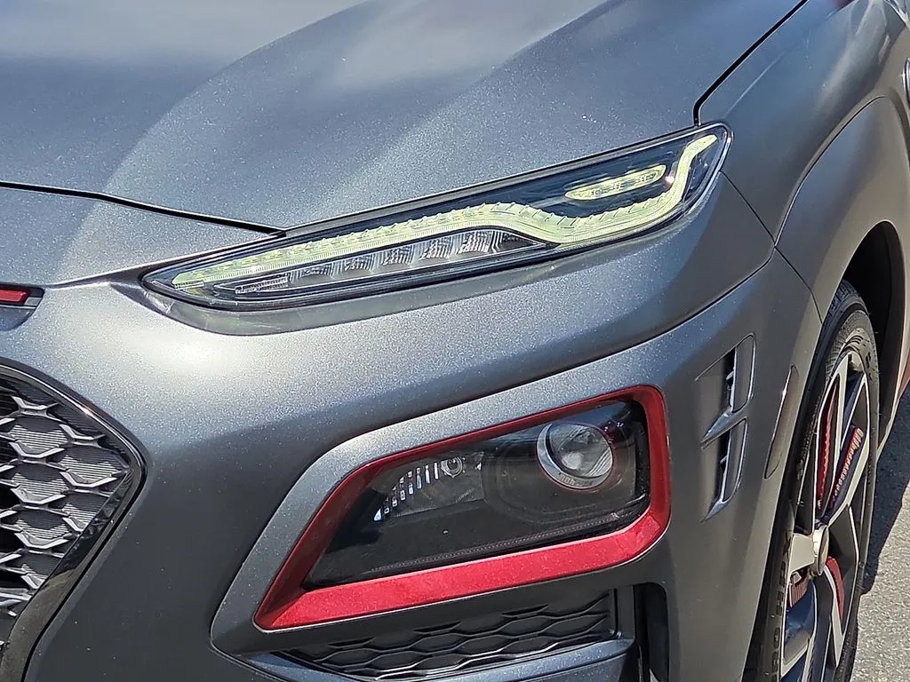 Hyundai Kona photo 8