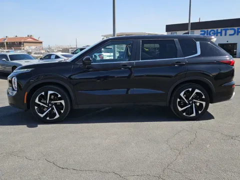 More photos of 2024 Mitsubishi Outlander SE at RightDrive - 6930 Alameda, TX