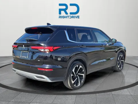 Another view of 2024 Mitsubishi Outlander SE for sale in El Paso, TX at RightDrive - 6930 Alameda