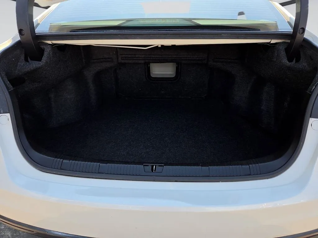 Toyota Avalon photo 13