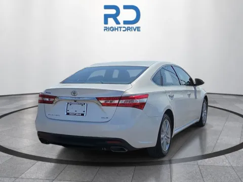 More photos of 2013 Toyota Avalon XLE at RightDrive - 6930 Alameda, TX