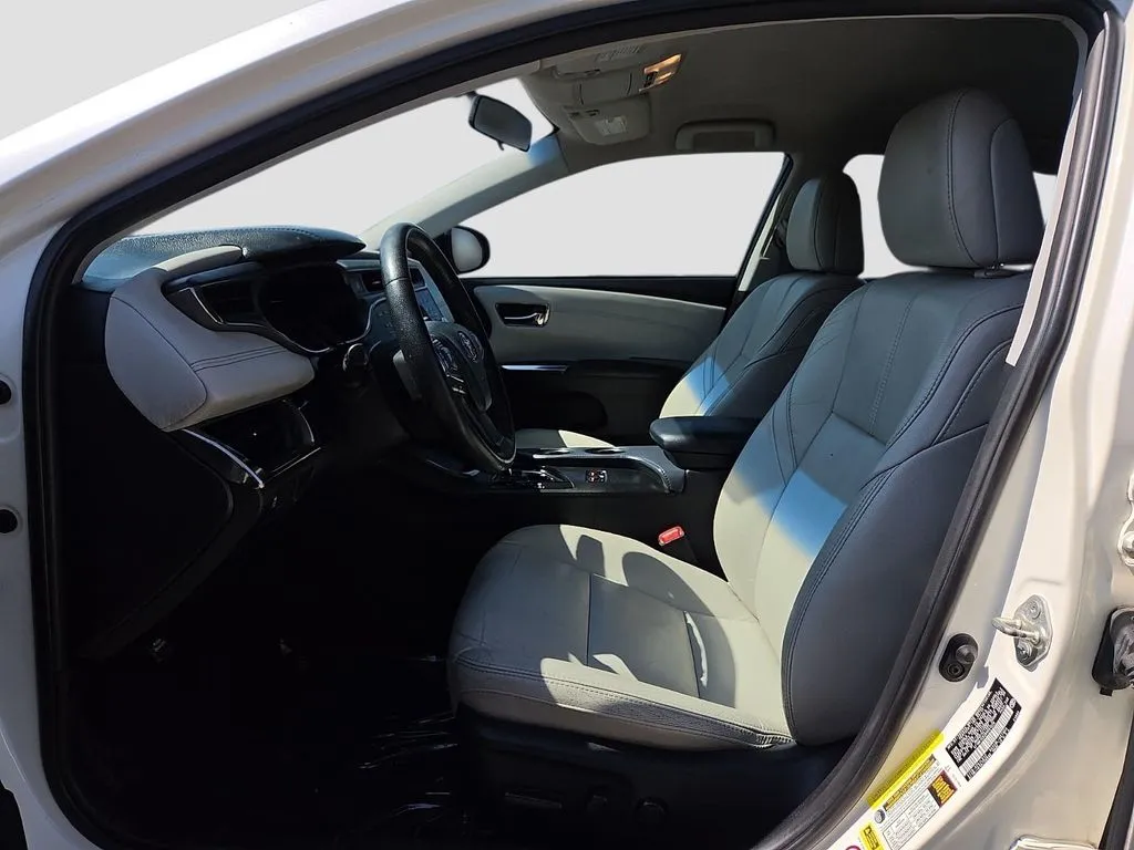 Toyota Avalon photo 19