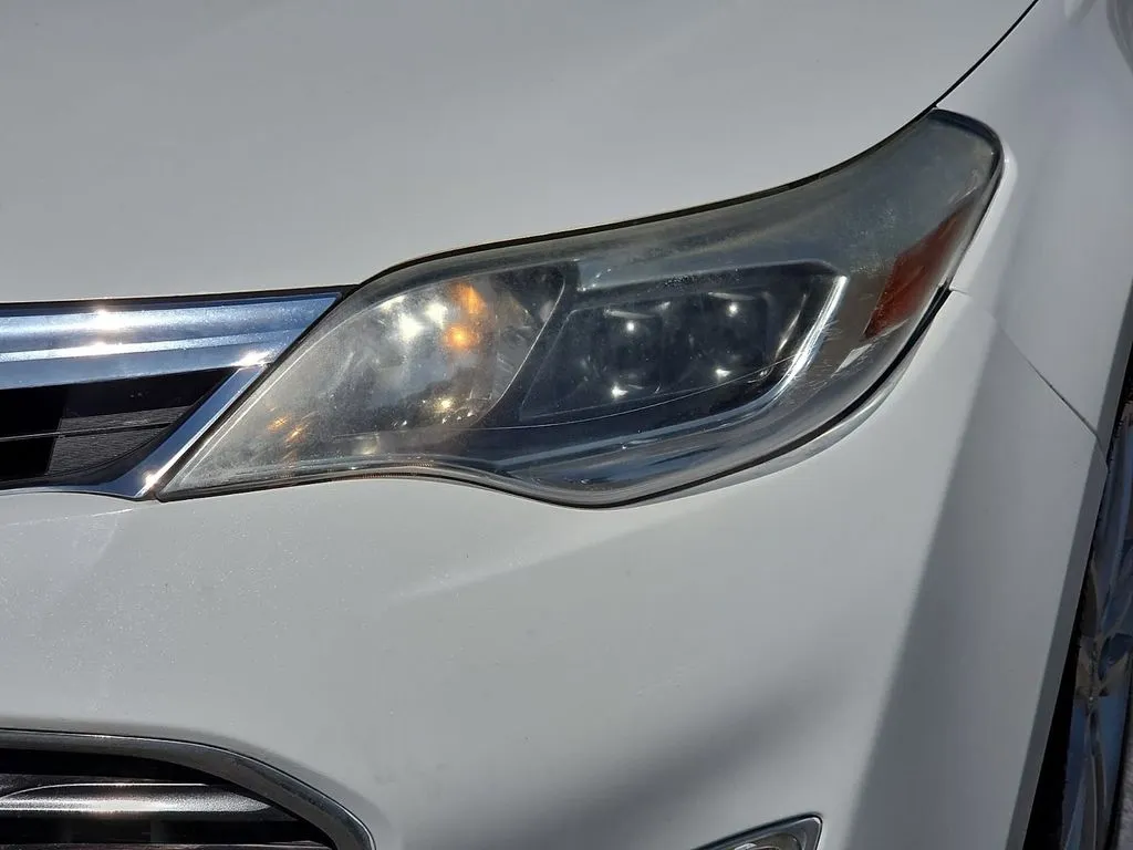 Toyota Avalon photo 8