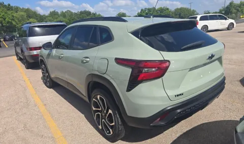 More photos of 2024 Chevrolet Trax 2RS at RightDrive - 6930 Alameda, TX