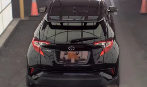More photos of 2021 Toyota C-HR XLE at RightDrive - 6930 Alameda, TX