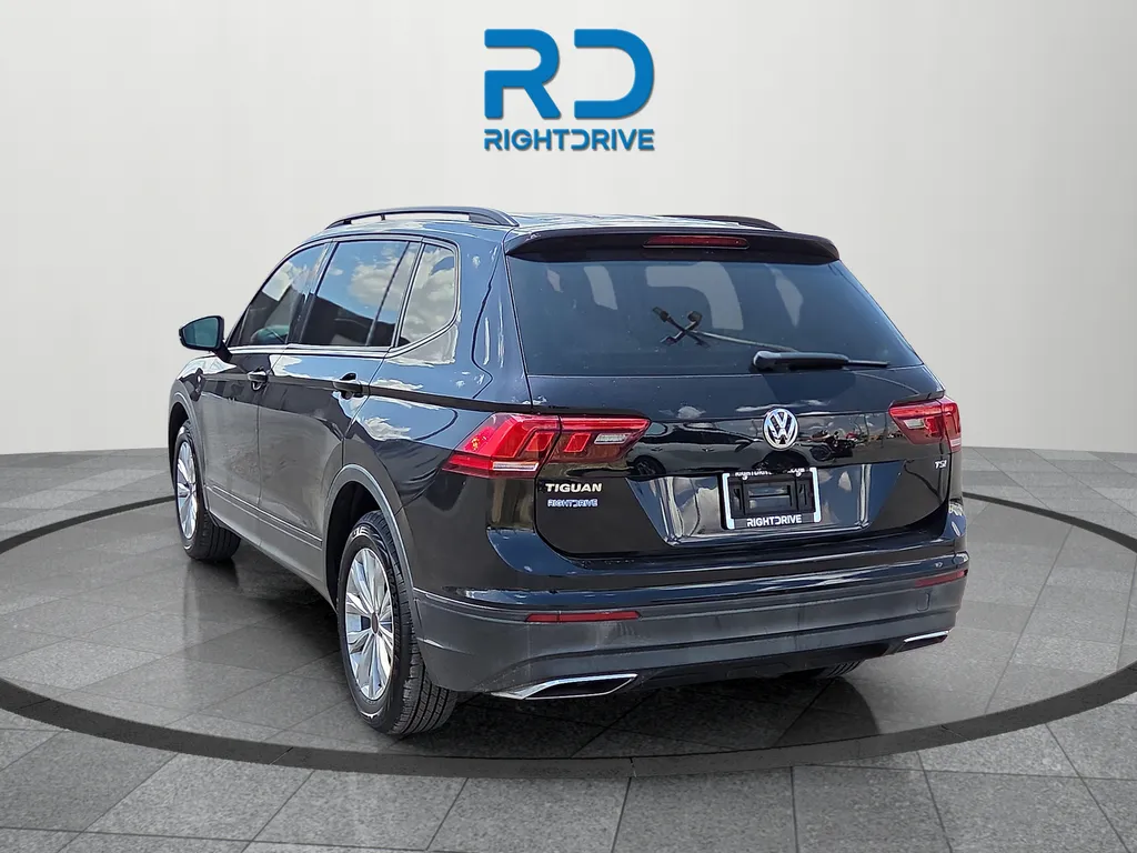Volkswagen Tiguan photo 4