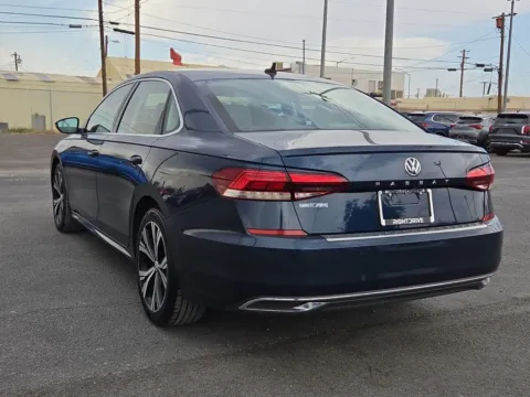 More photos of 2022 Volkswagen Passat 2.0T SE at RightDrive - 6930 Alameda, TX