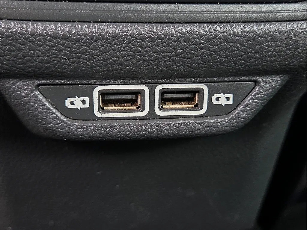 2022 Volkswagen Passat SE - Photo 14