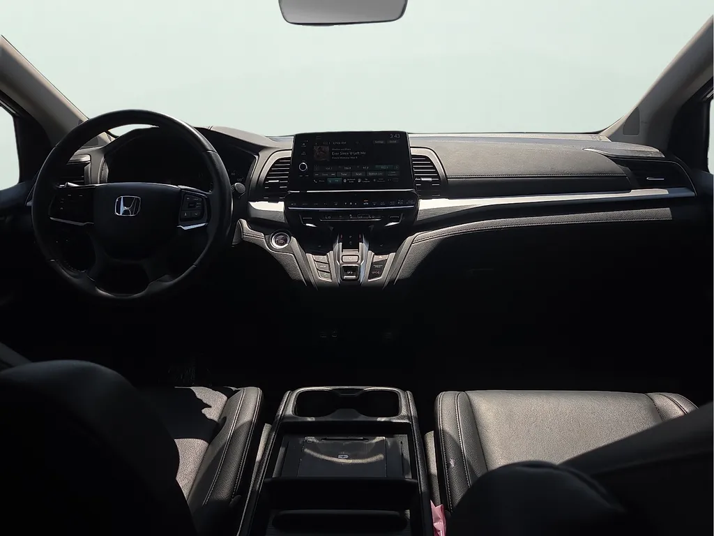 Honda Odyssey photo 15