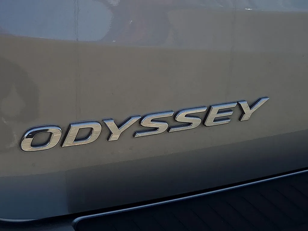 Honda Odyssey photo 12