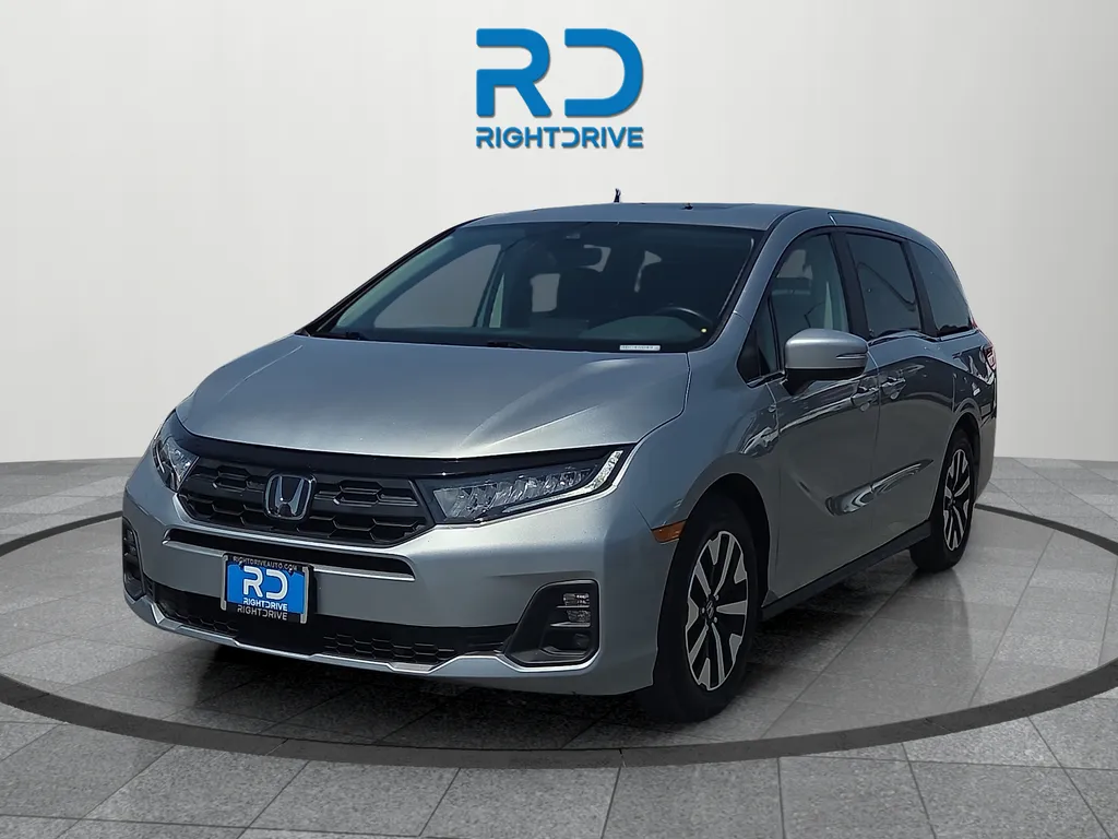 Honda Odyssey photo 6