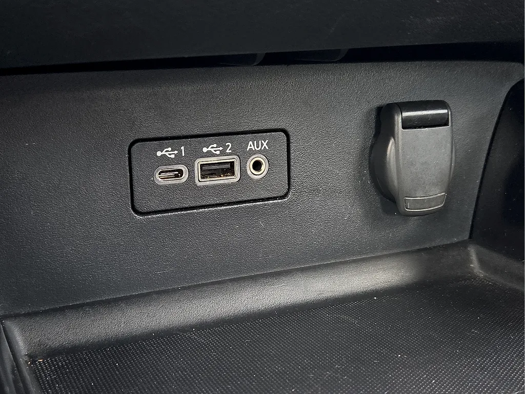 Nissan Altima photo 20