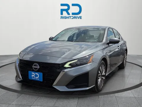 More photos of 2023 Nissan Altima 2.5 SV at RightDrive - 6930 Alameda, TX