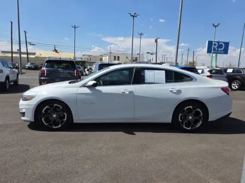 More photos of 2022 Chevrolet Malibu LT at RightDrive - 6930 Alameda, TX