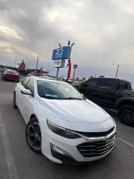 Another view of 2022 Chevrolet Malibu LT for sale in El Paso, TX at RightDrive - 6930 Alameda