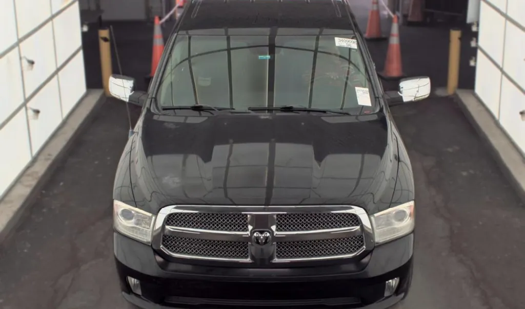 Ram 1500 photo 2
