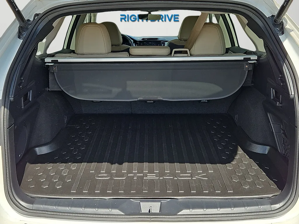 Subaru Outback photo 11