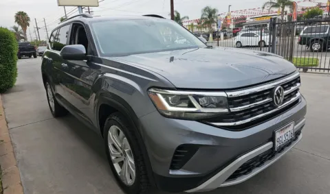 Photos of 2023 Volkswagen Atlas 3.6L V6 SE w/Technology for sale in El Paso, TX at RightDrive - 6930 Alameda