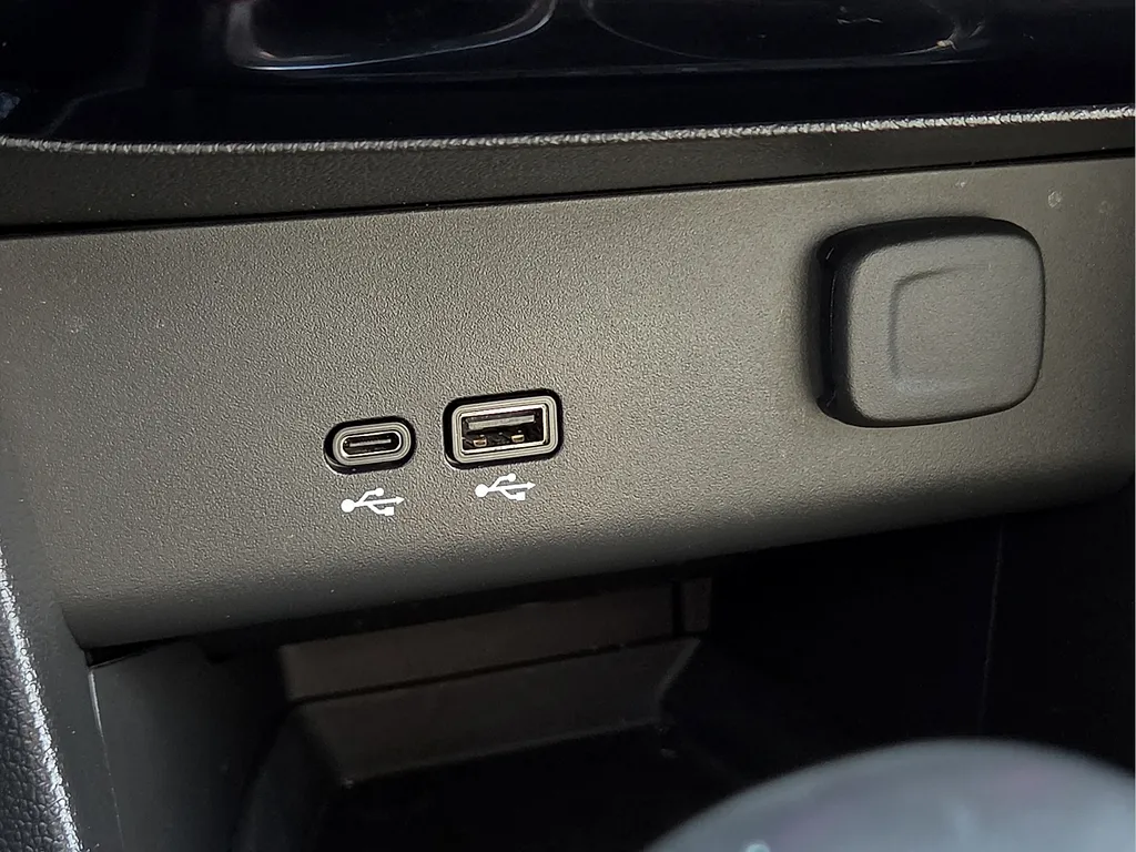 Buick Encore GX photo 20