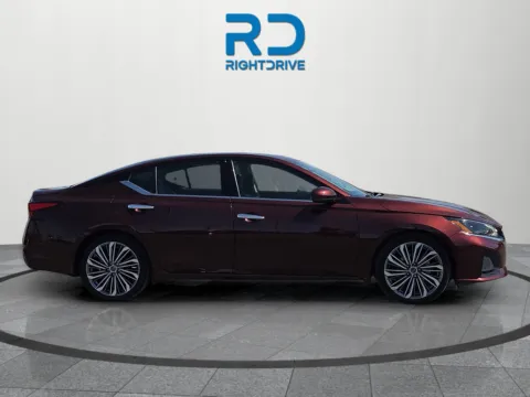 Photos of 2024 Nissan Altima 2.5 SL for sale in El Paso, TX at RightDrive - 6930 Alameda