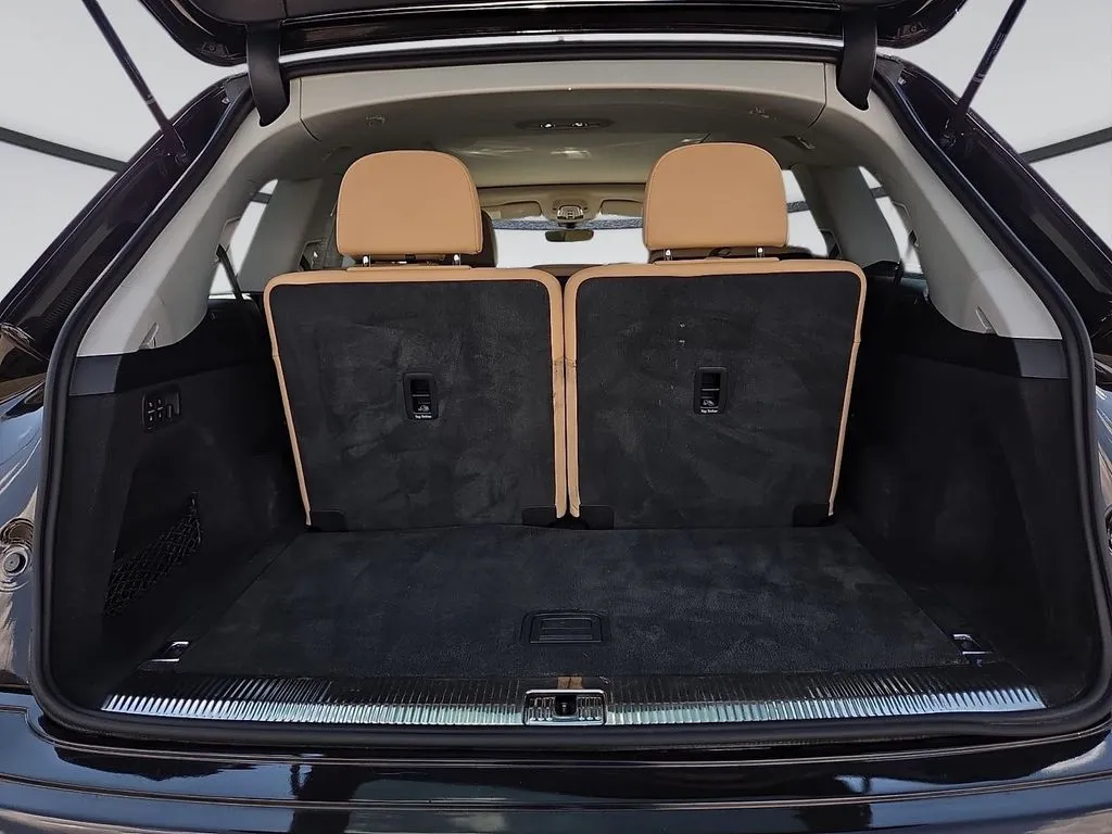 Audi Q7 photo 13