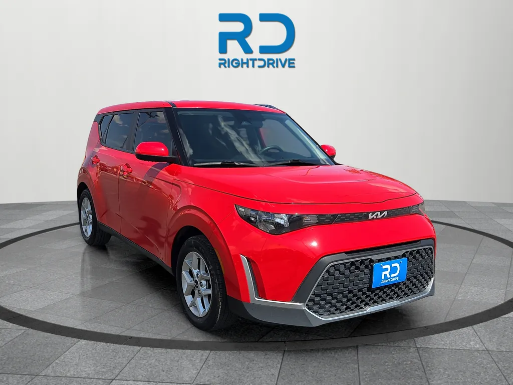 2023 Kia Soul LX